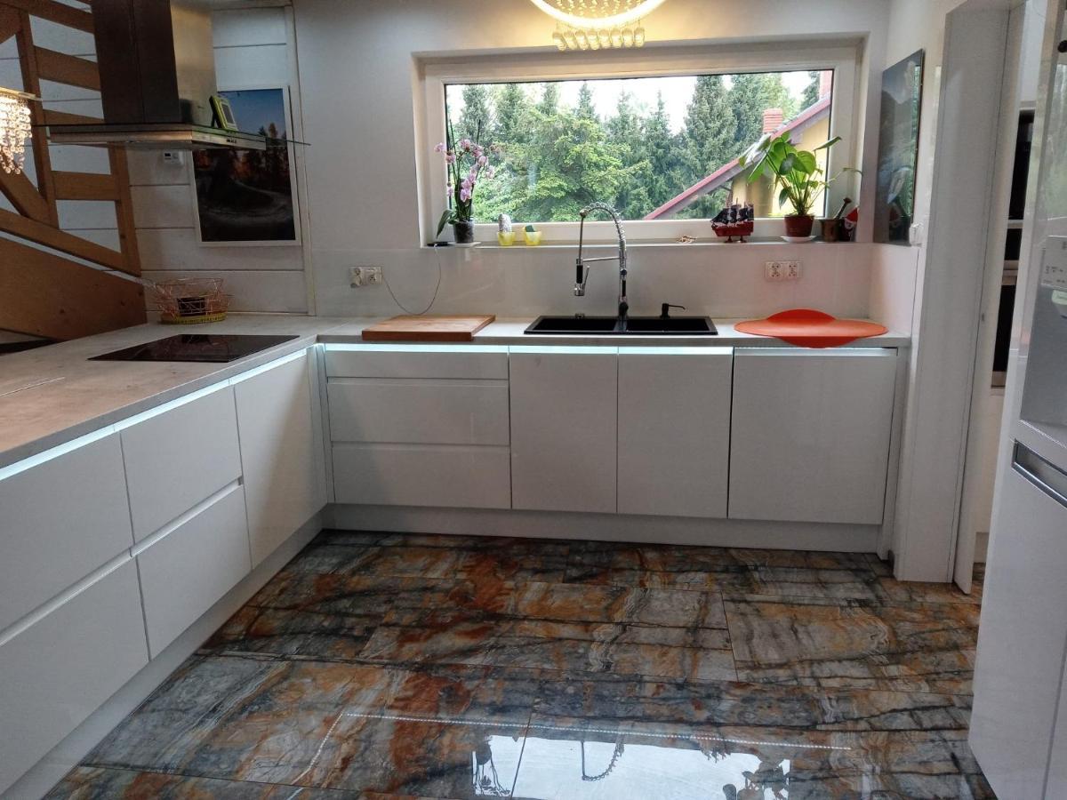 Dom Z Ogrodem Villa Laka  Ngoại thất bức ảnh