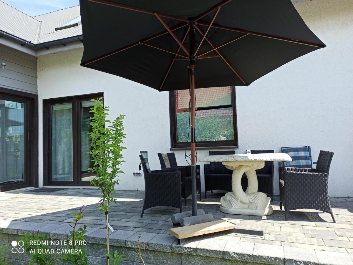 Dom Z Ogrodem Villa Laka  Ngoại thất bức ảnh